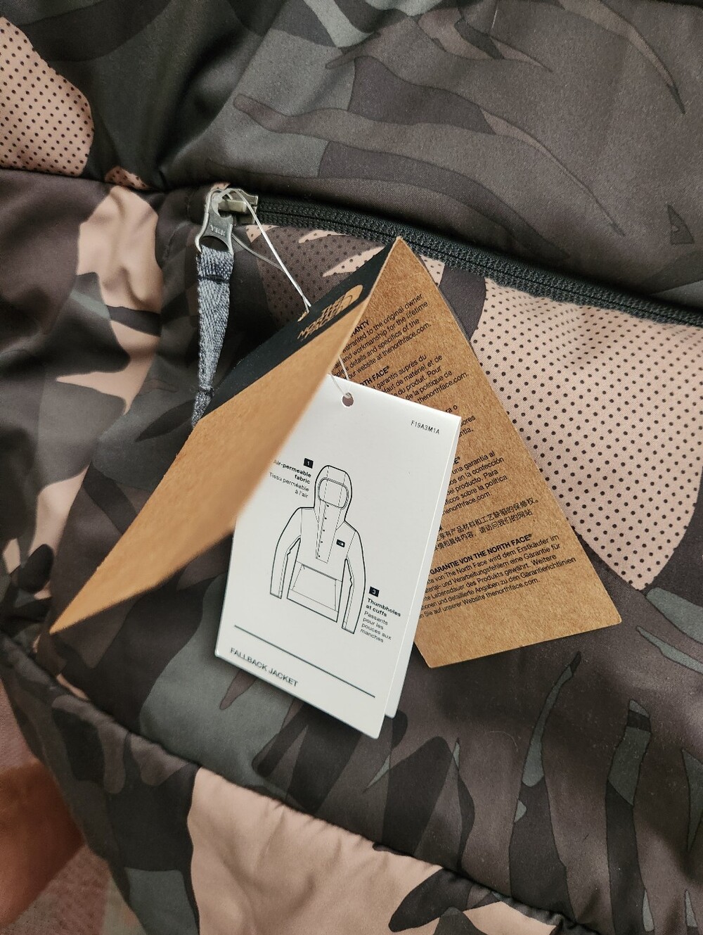 The North Face Fallback Hoodie. Palm Leaf Print - Picture 3 of 11